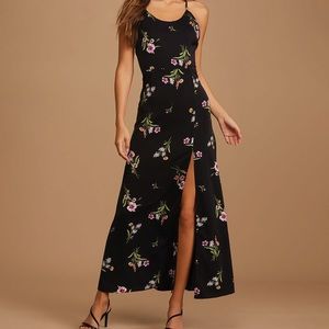 NWT Lulus Black Floral Print Satin Maxi Dress